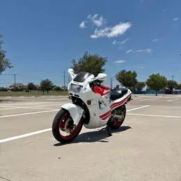 1986 Kawasaki ninja 900r - Image 2