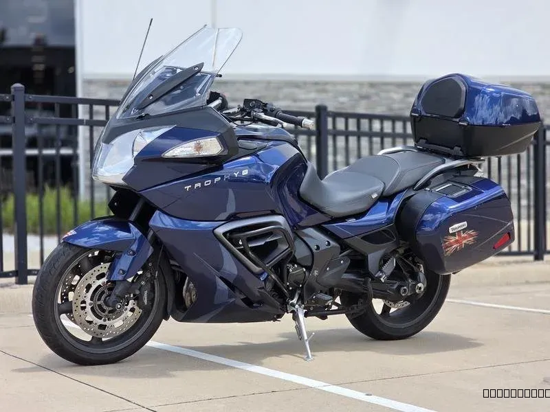 2013 Triumph trophy se - Image 2