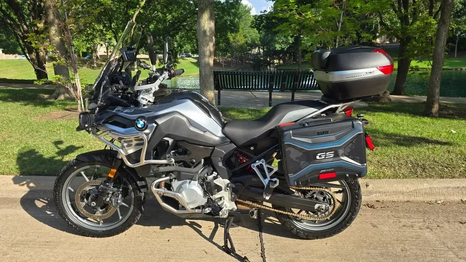 2019 BMW f750gs - Image 2