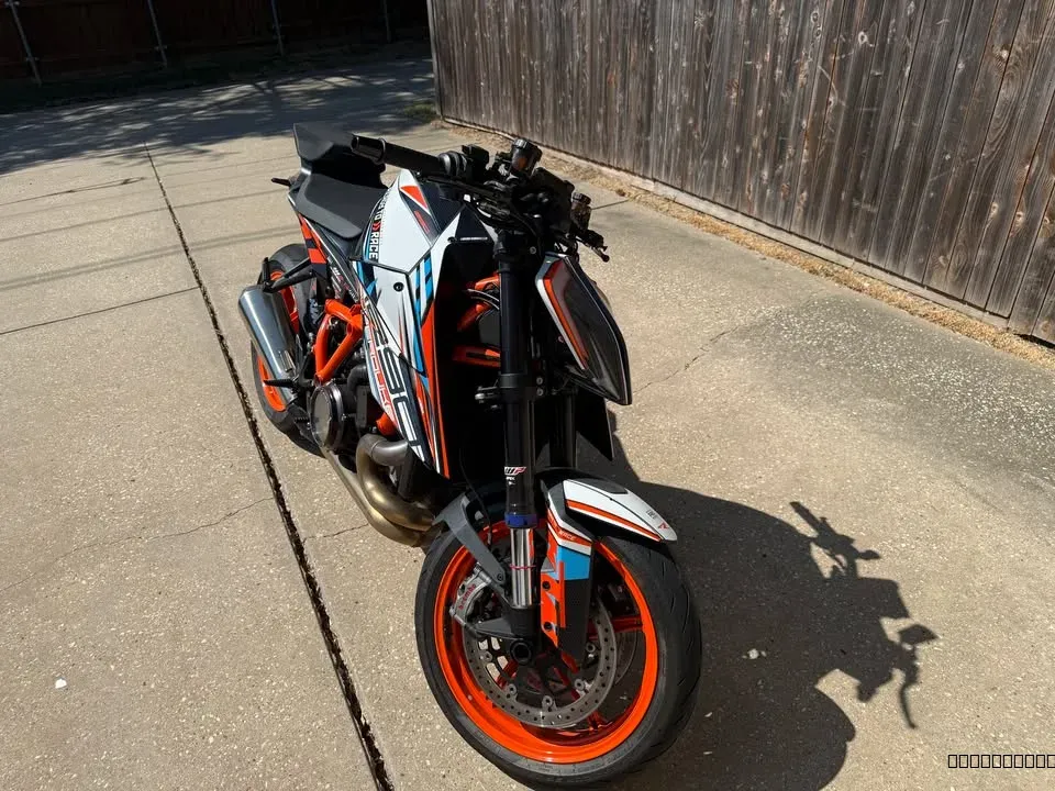 2022 Ktm 1290 Super Duke EVO R - Image 4