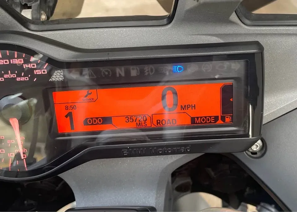 2016 BMW R1200RS - Image 5
