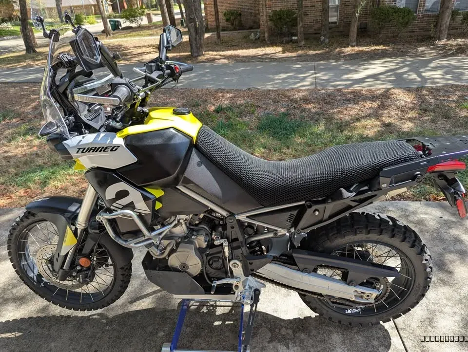 2023 Aprilia Tuareg EX-L - Image 3