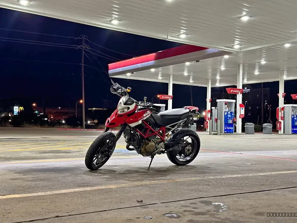 2008 Ducati Hypermotard