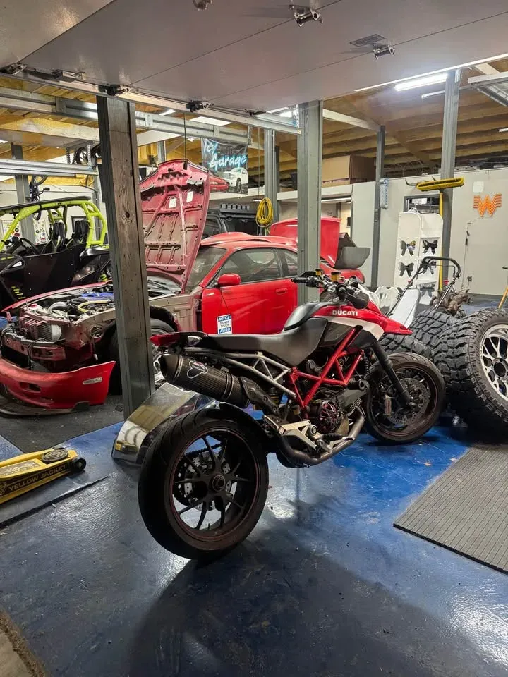 2008 Ducati Hypermotard - Image 5