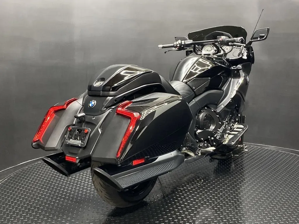 2018 BMW K 1600 B Black Storm Metallic - Image 3