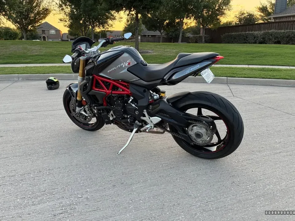 2016 MV Agusta Brutale 800 RR - Image 2