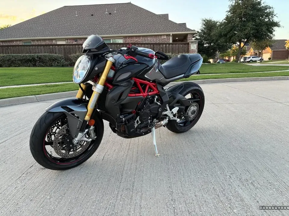 2016 MV Agusta Brutale 800 RR - Image 3