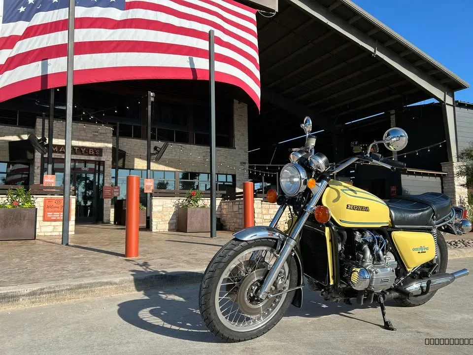 1976 Honda GoldWing GL1000 - Image 2