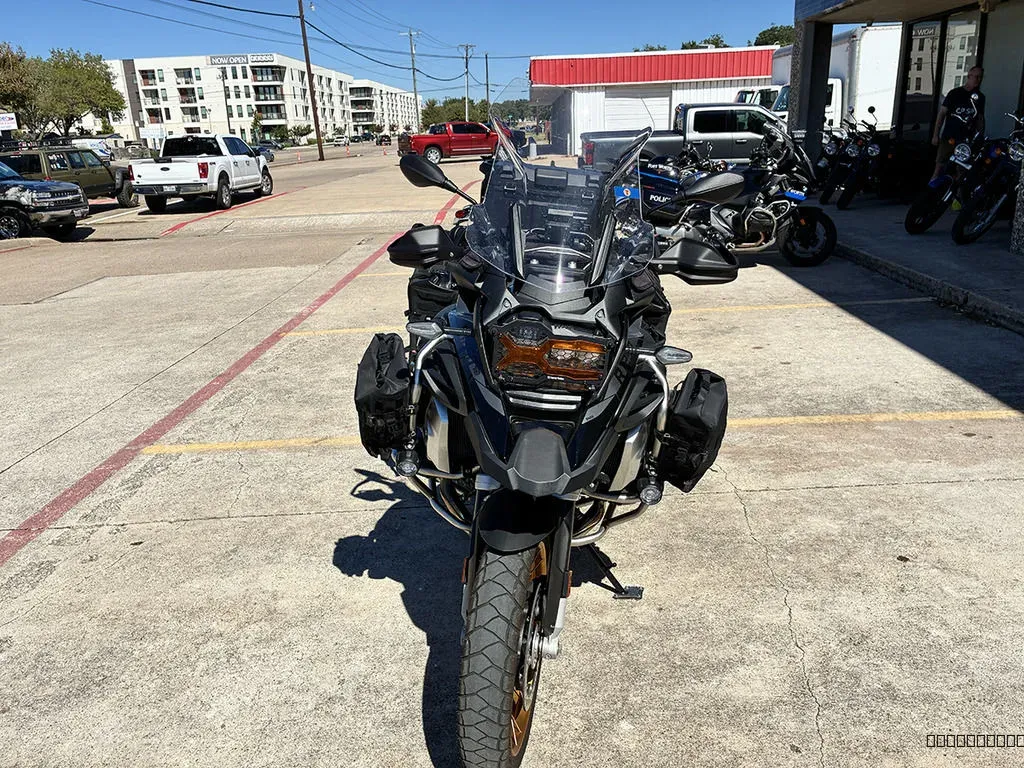 2023 BMW R 1250 GS Adventure Triple Black - Image 3