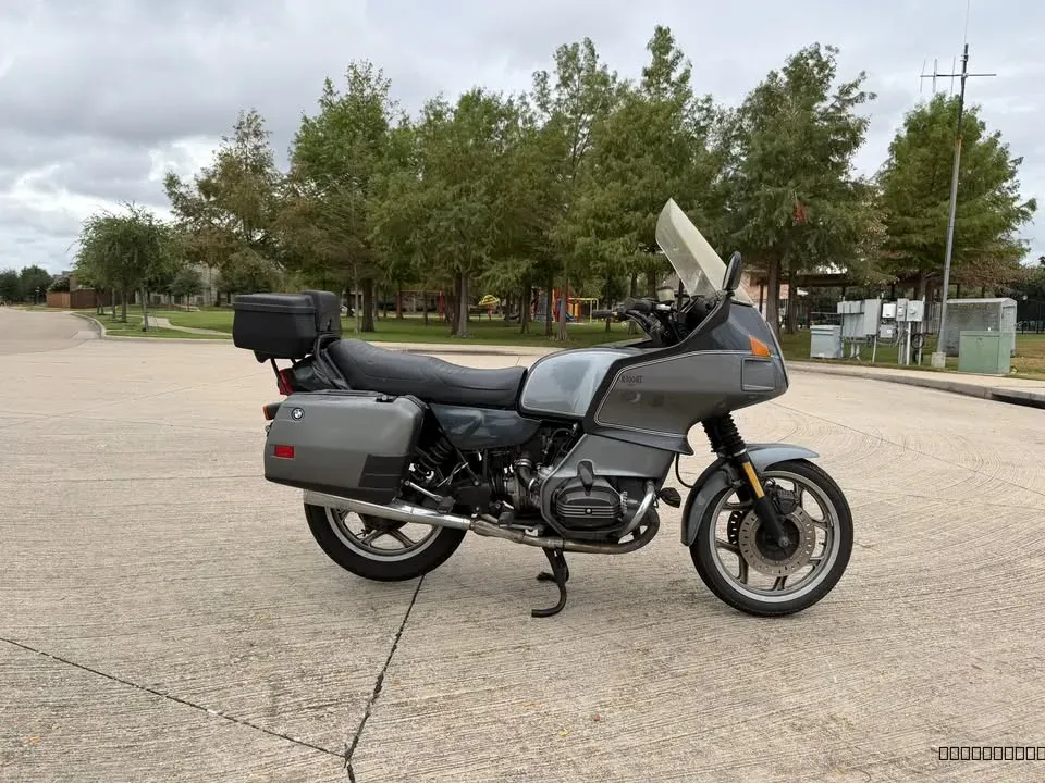 1995 BMW r100rt classic - Image 2