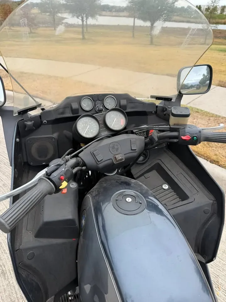 1995 BMW r100rt classic - Image 4