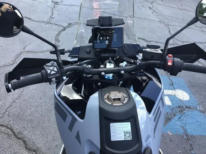 Used 2024 HUSQVARNA NORDEN 901 - Image 3